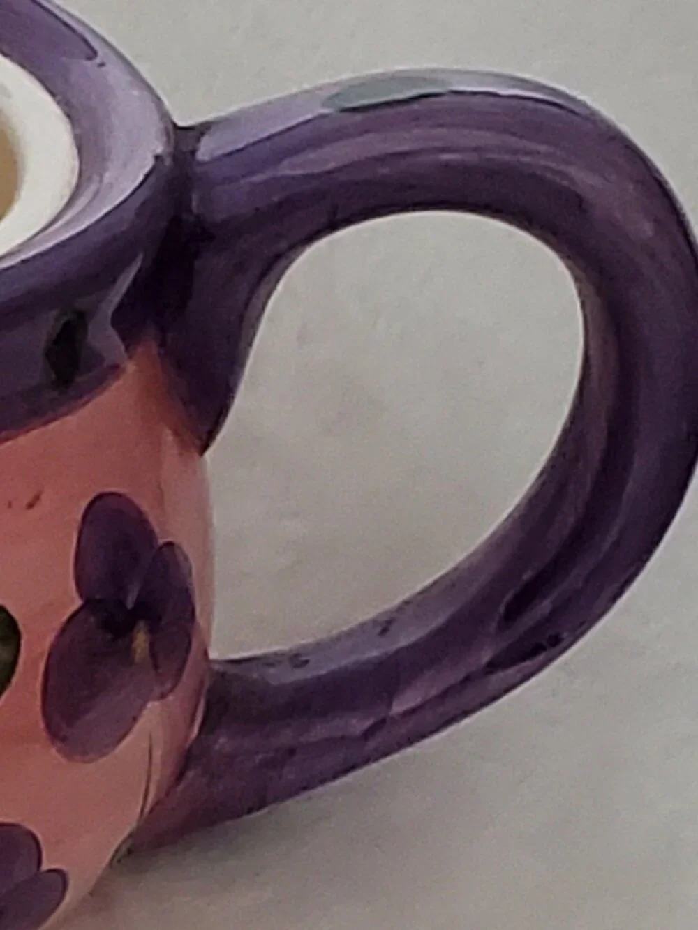 Ceramic Teapot hand-painted Floral Pattern with brilliant colors EUC! see photos